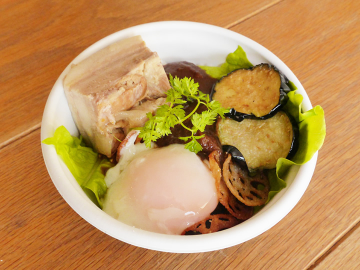 あいち野菜とみかわポークの角煮丼